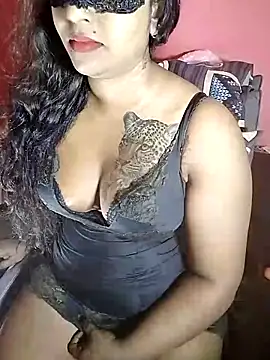 Sexy-Monikaa webcam