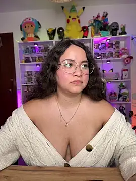 Sweet_sully__ webcam