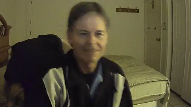 nakeedcowboi65 webcam