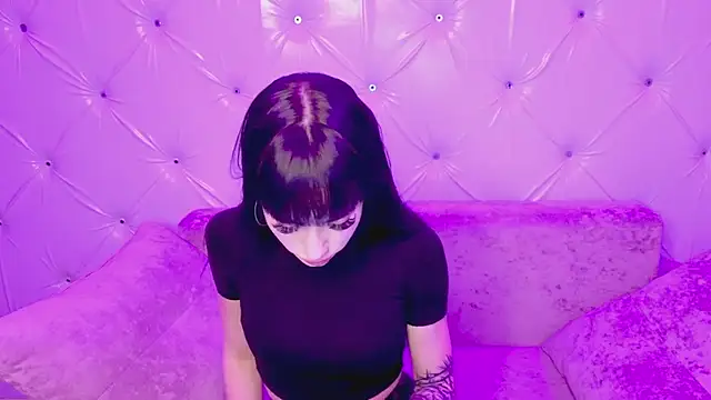 1sweettykeyte2 - 1Sweettykeyte2's free webcam