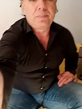 Saysomething3 webcam