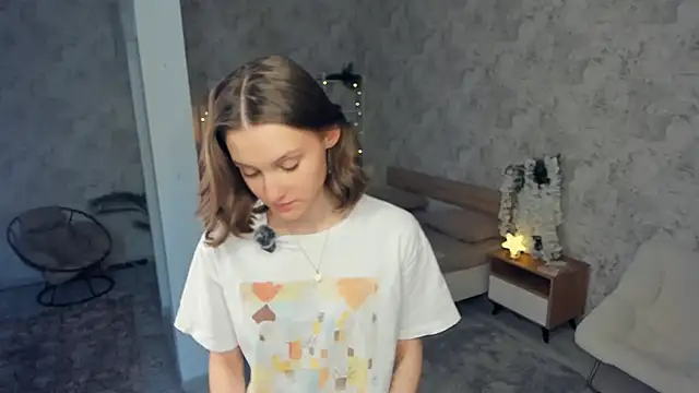 liannebynon - LianneBynon's free webcam