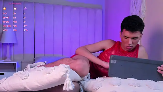 seab_trooy - Seab_trooy's free webcam - UK Sex Cams