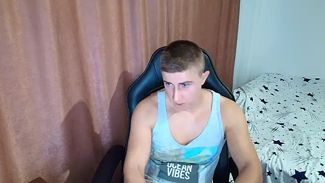 TodMusclePower9 webcam