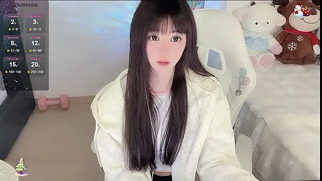 yuii-7 - Yuii-7's free webcam