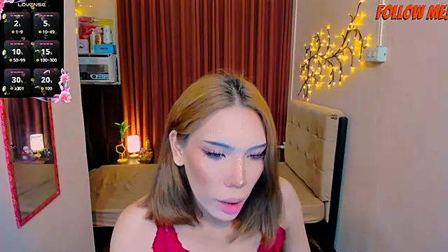 Mystic_HugeDeity_Cock webcam