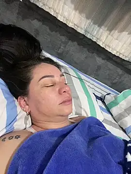 Webcam Model (HealingHoney)  is live.Free join now!