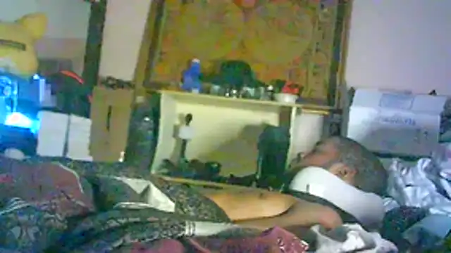 ON3YOULLN3VER_FIR3 webcam