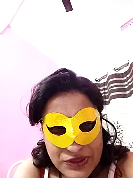 gullapi - Gullapi's free webcam