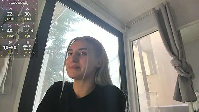 ella_vee - Ella_Vee's free webcam - UK Sex Cams