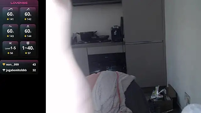 Dominahot4you webcam