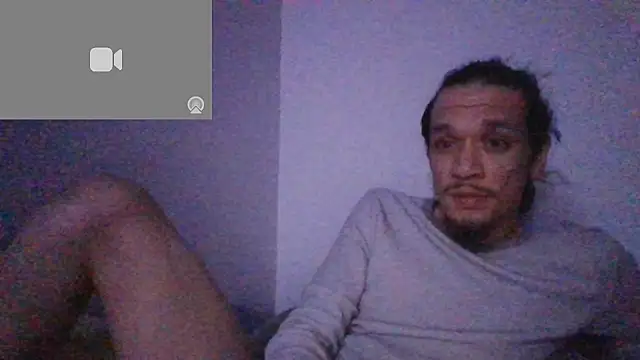 BlueCollarCouple webcam