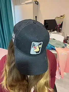 dienkagreen - DienkaGreen's free webcam