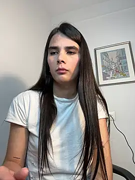 Lily_WellGifted webcam