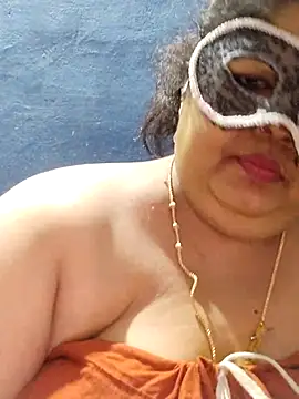 tamilthanushri webcam