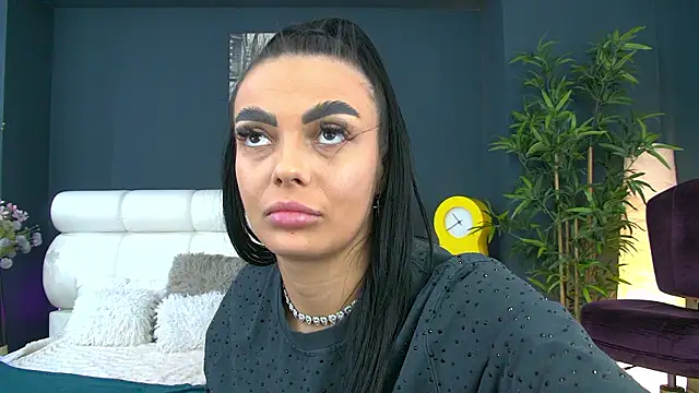 nikkystyle (F young) - Ruin my make up 🤭+ 5 min toy