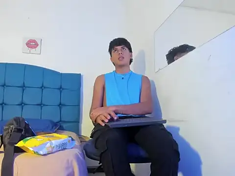 Valentino_Lane webcam