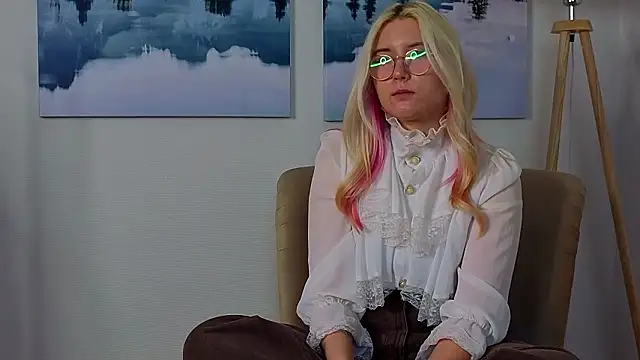 araastor - AraAstor's free webcam