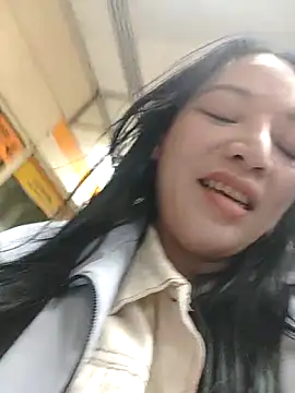 Lovelyanan Live Webcam on Stripchat