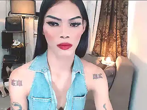 yoursexyasiantsxx webcam