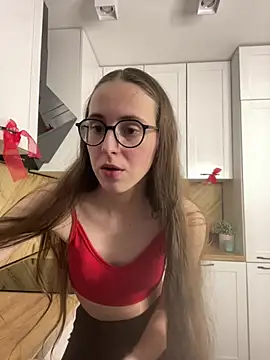martiniiselenna - MartiniiSelenna's free webcam
