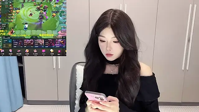 q-ing - Q-ing's free webcam