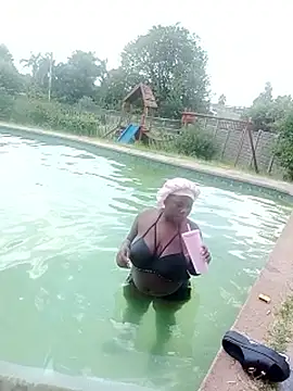 darkcherryx - DarkCherryx's free webcam