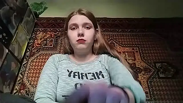 kikibang - KikiBang's free webcam