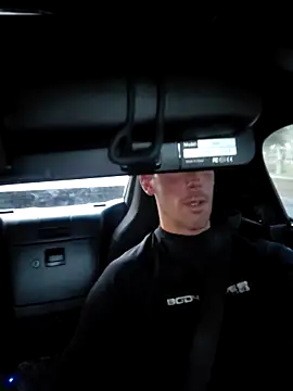 john19893 (Ask my age) - Have video sex off of here