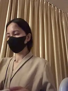 bi_biii - Bi_biii's free webcam