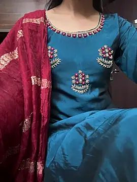 Webcam Model (Modelbigbobs)  is live.Free join now!