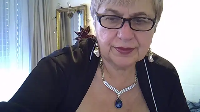 SweetCherry27 webcam