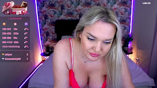 MissyMartinez webcam