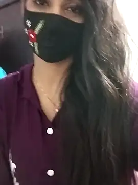 Webcam Model (Jyoti-Love-143) is live