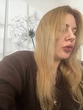 Passion-Blondy webcam