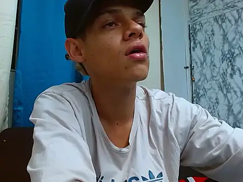 piter_strauss (M young) - SHOW COOK