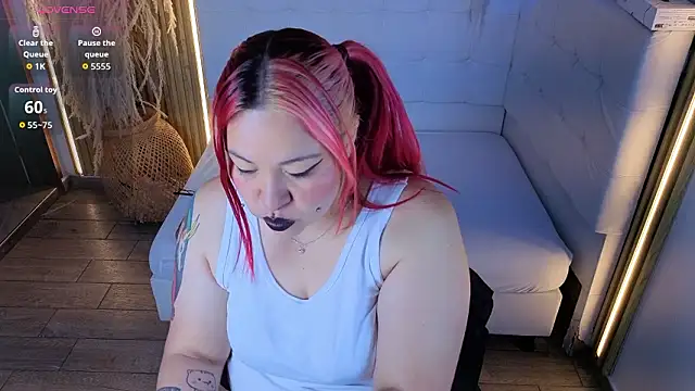 Bruja__Scarlata webcam