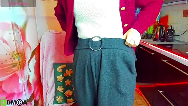 tayanajons - TayanaJons's free webcam