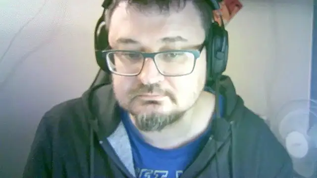 sirabuser (Ask my age) - happy weekend