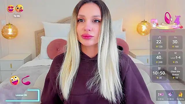 missloou - MissLoou's free webcam