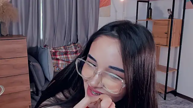 AvantgardAlone webcam