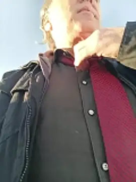 saysomething3 - Saysomething3's free webcam