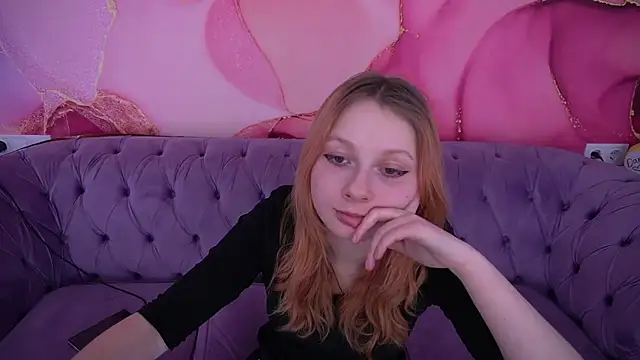 opheliastormy - OpheliaStormy's free webcam