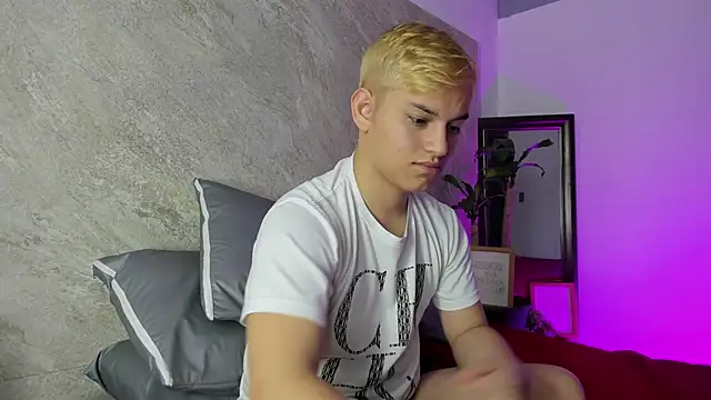 badkenn - Badkenn's free webcam - UK Sex Cams