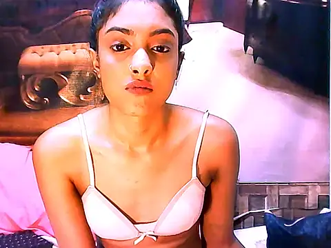 indianpretty14u2luv - IndianPretty14u2Luv's free webcam - UK Sex Cams