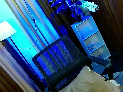 Olivia_the_Temptress27 webcam