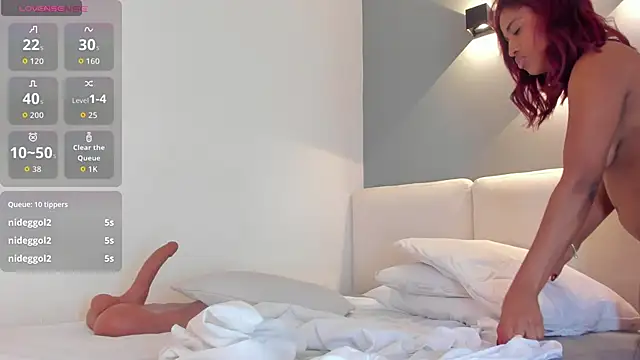 selena_monroy - Selena_monroy's free webcam - UK Sex Cams