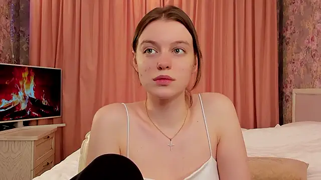 missmilax - MissMilaX's free webcam