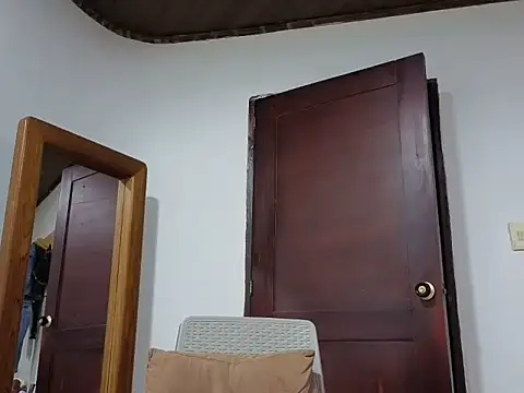 jackbigcock11 webcam