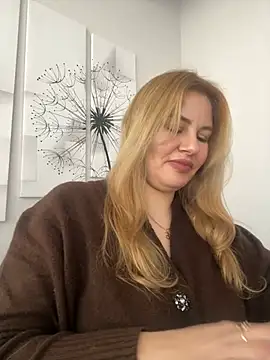 Passion-Blondy webcam